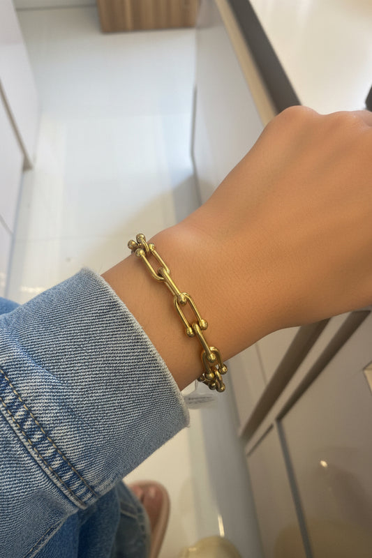 Bracelet