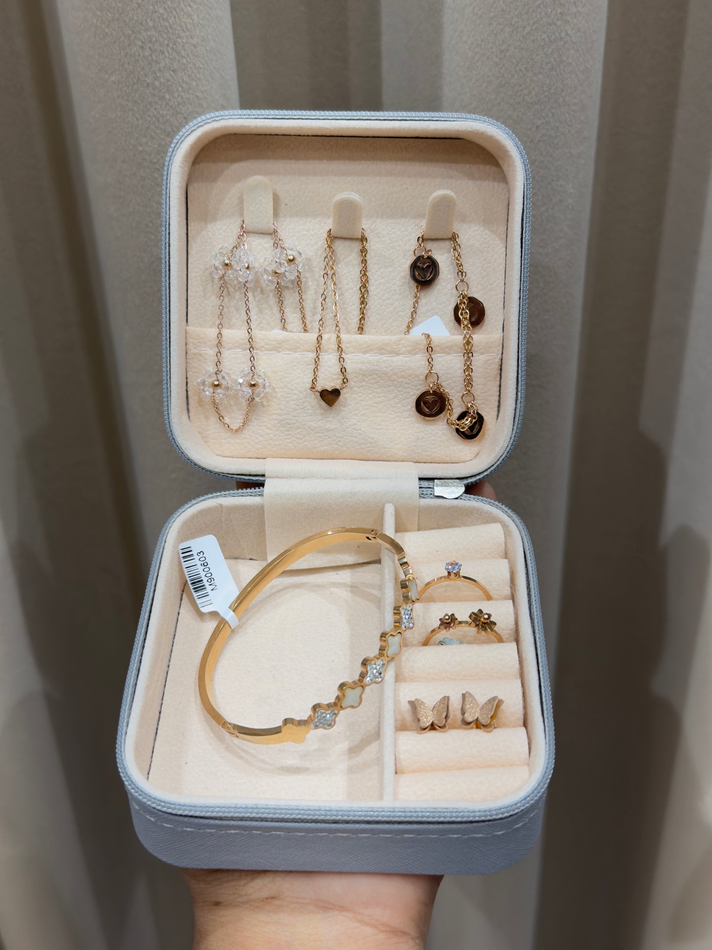 Gift box