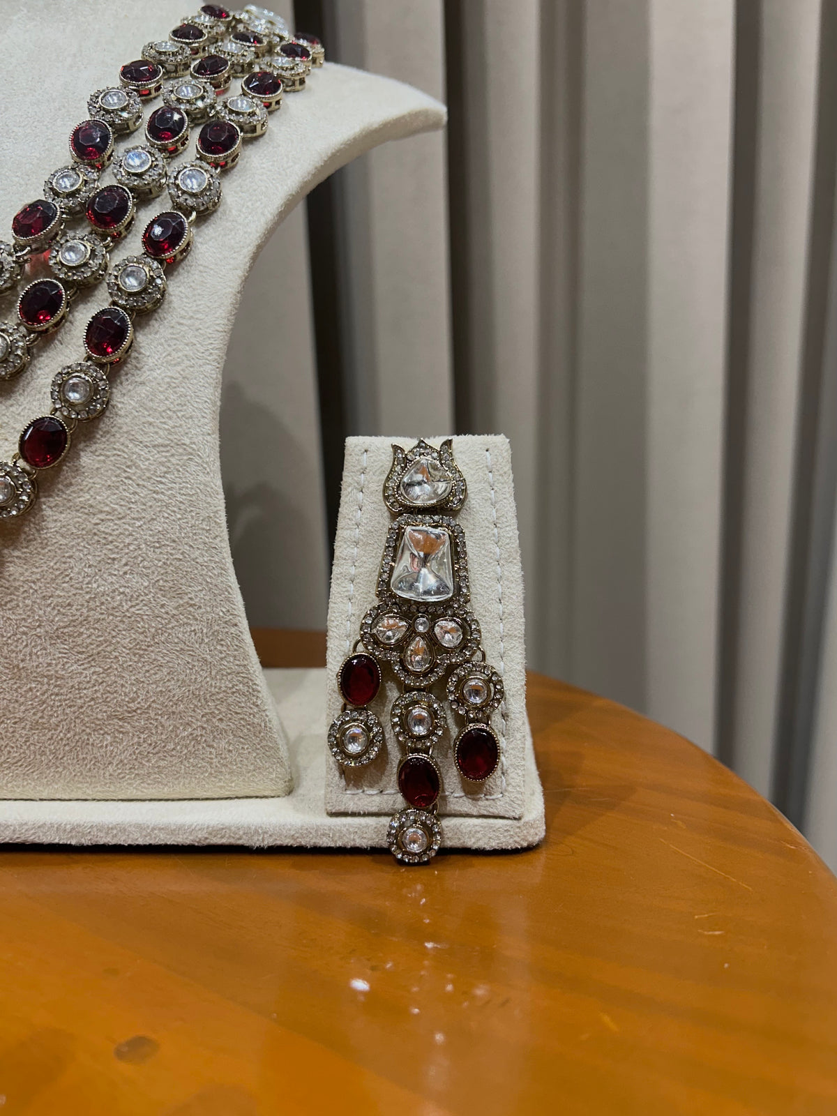 Rental jewellery