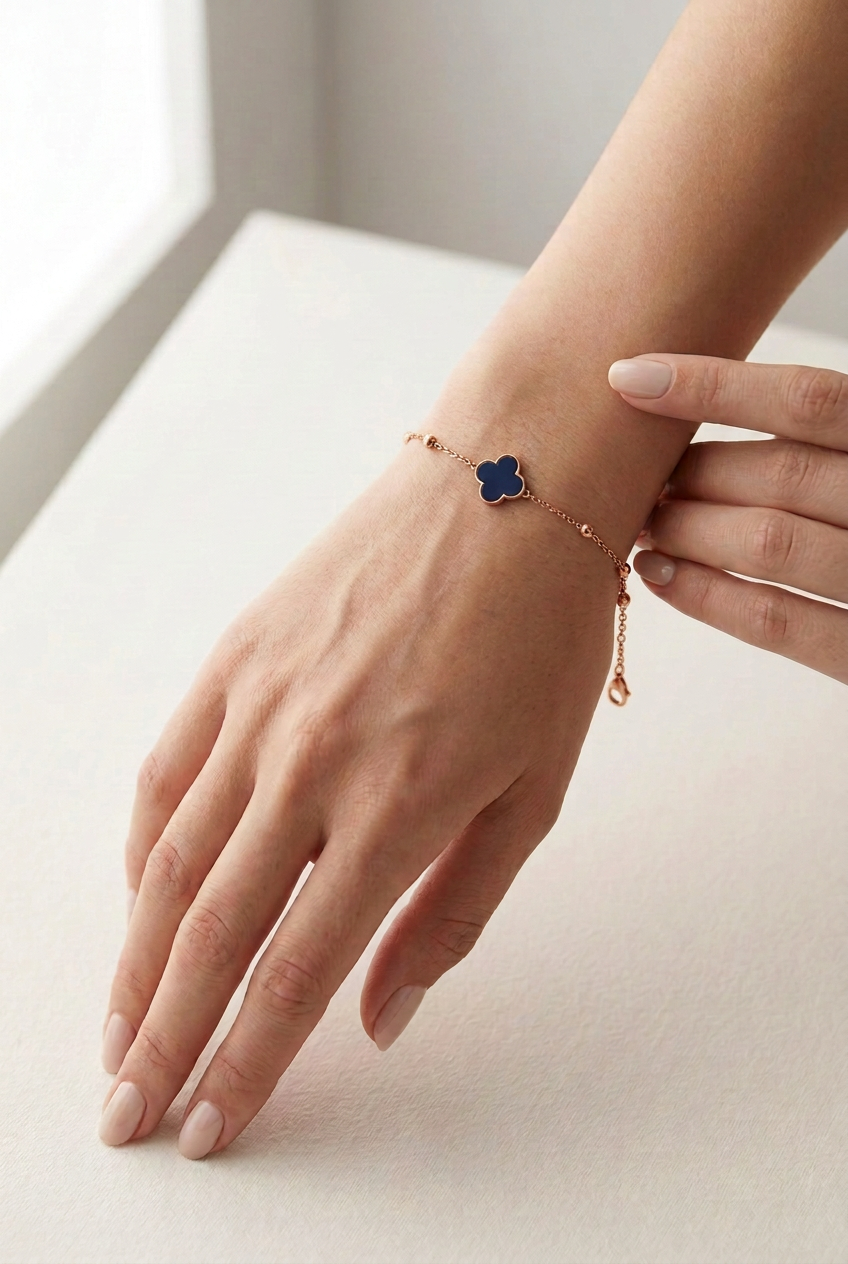 Clover rose gold bracelet