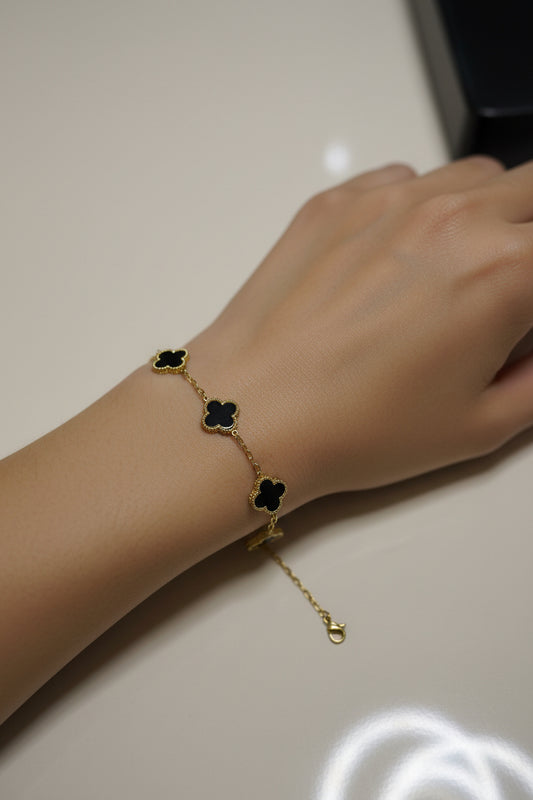 Clover bracelet