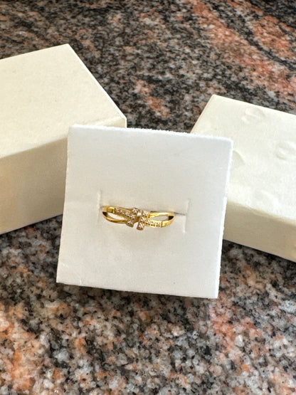 Solitaire Gold Ring Size 6