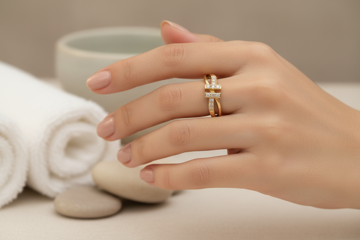 Solitaire Gold Ring Size 6