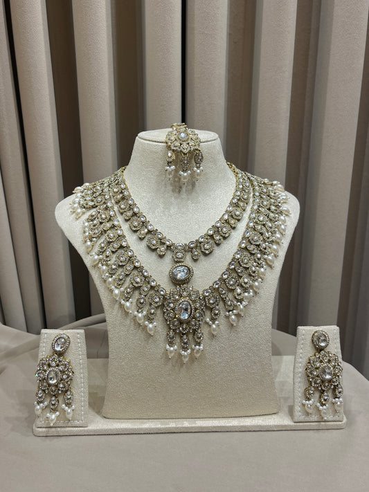 Rental jewellery