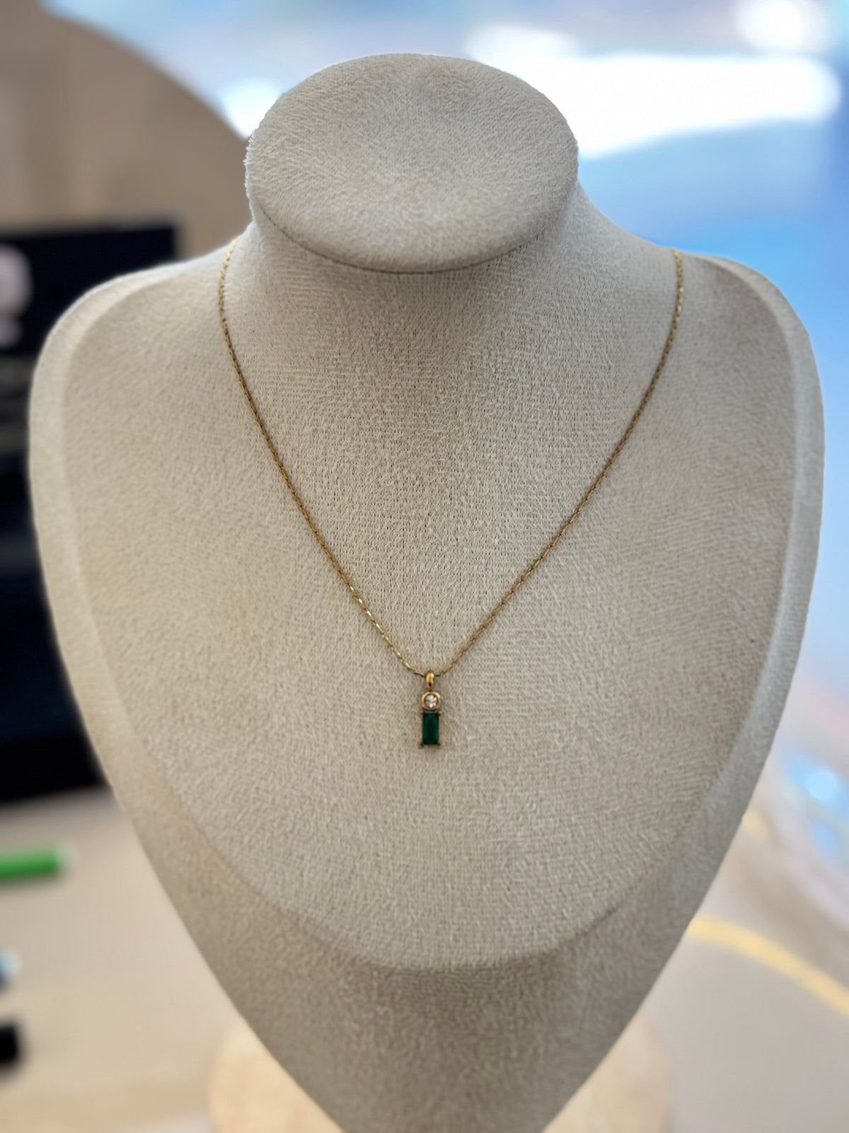 Celest necklace