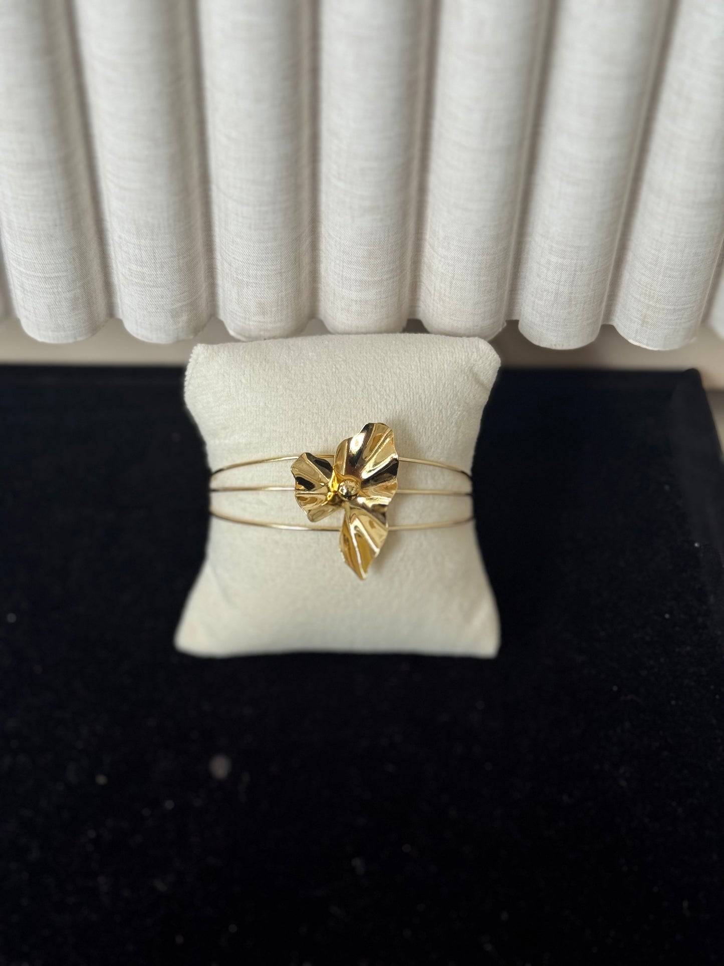 Flower cuff bangle