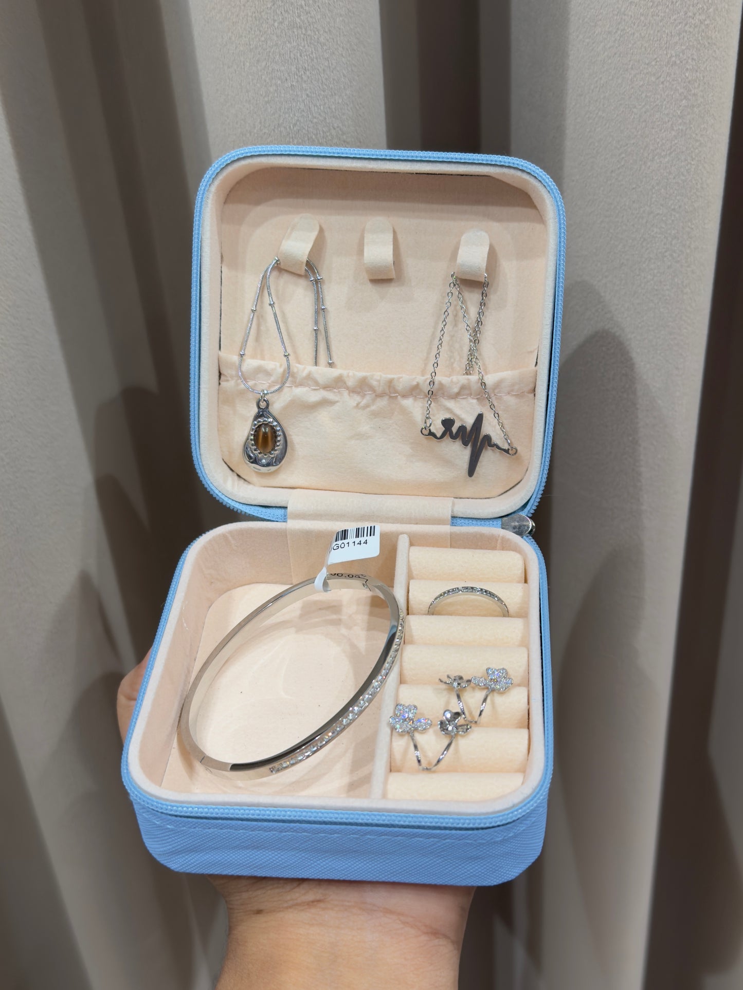 Gift box