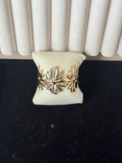 Flower cuff bangle