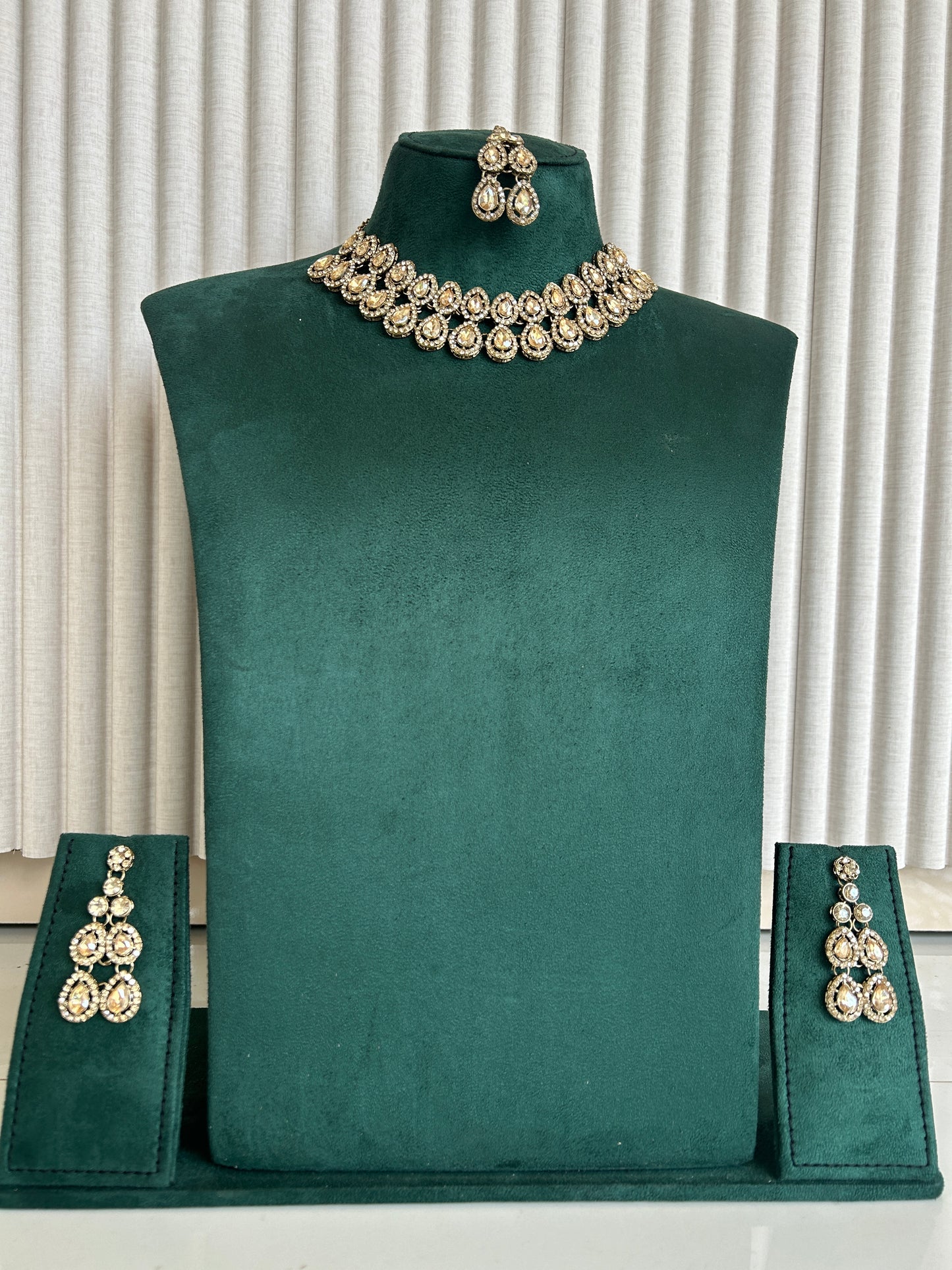 Rental jewelley
