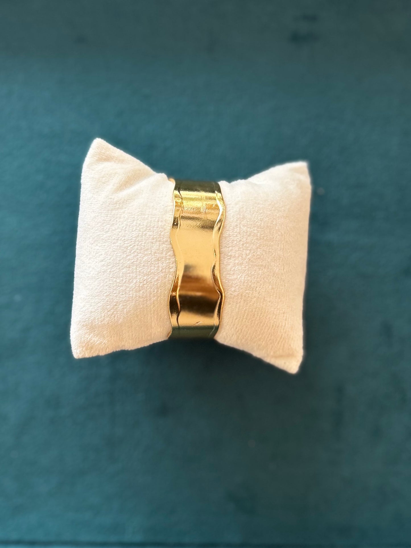 cuff bangle