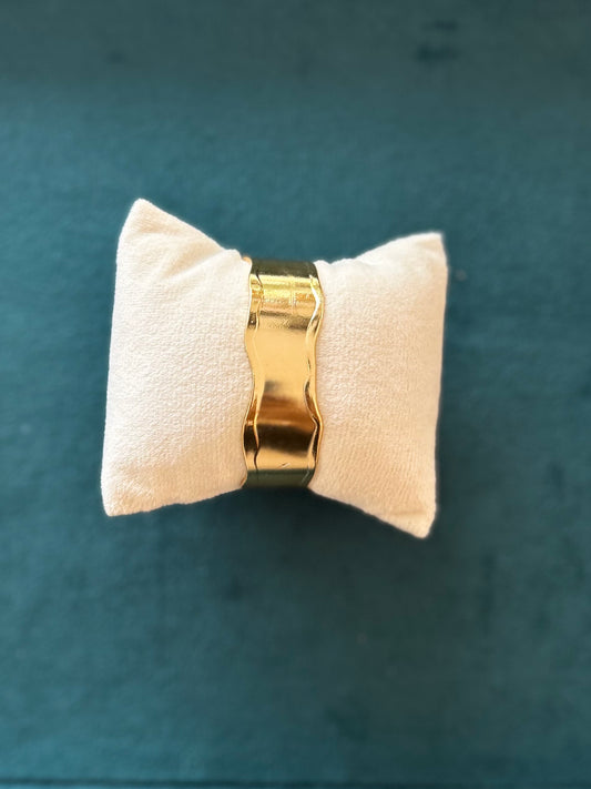 cuff bangle