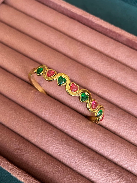Golden Heart Eternity bangle