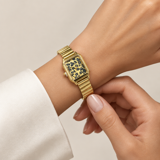 Novella watch