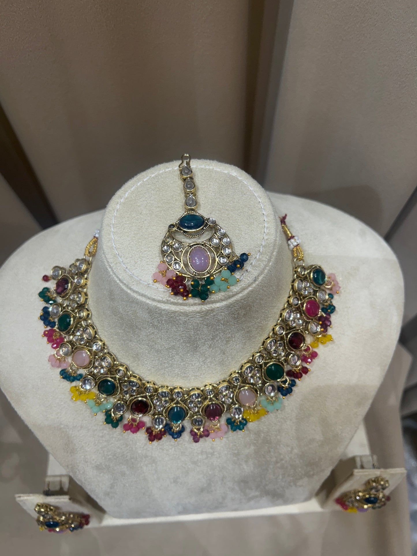 Rental jewellery