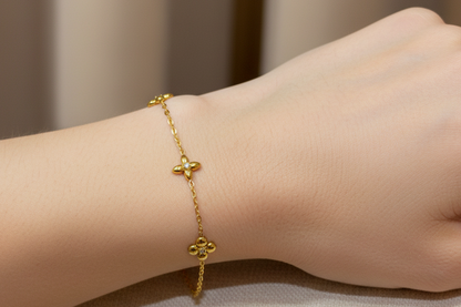 Flower bracelet gold