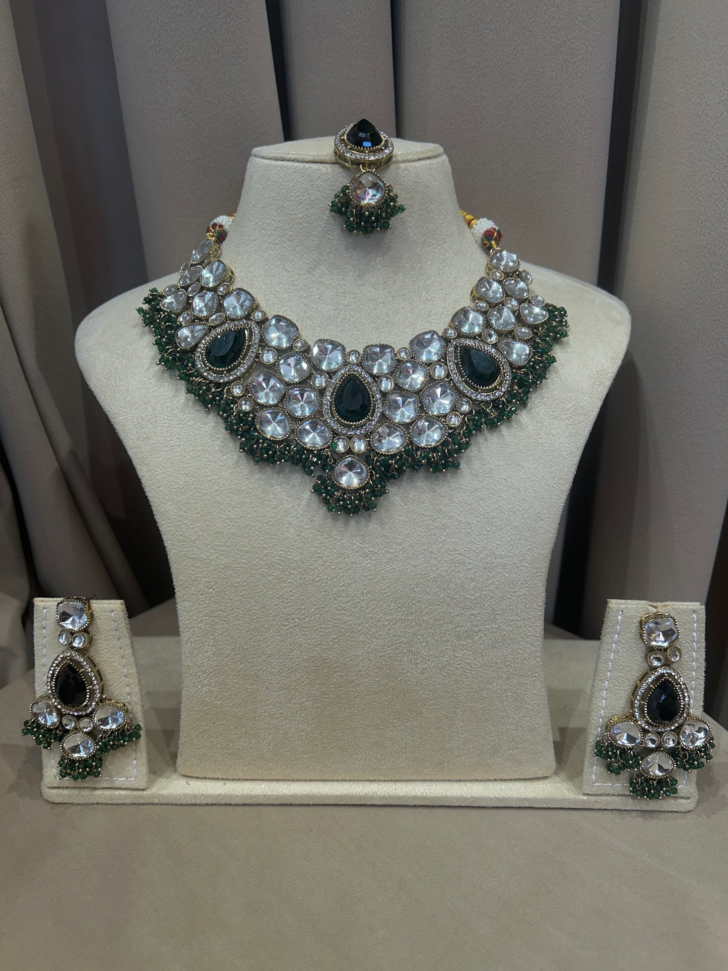 Rental jewellery