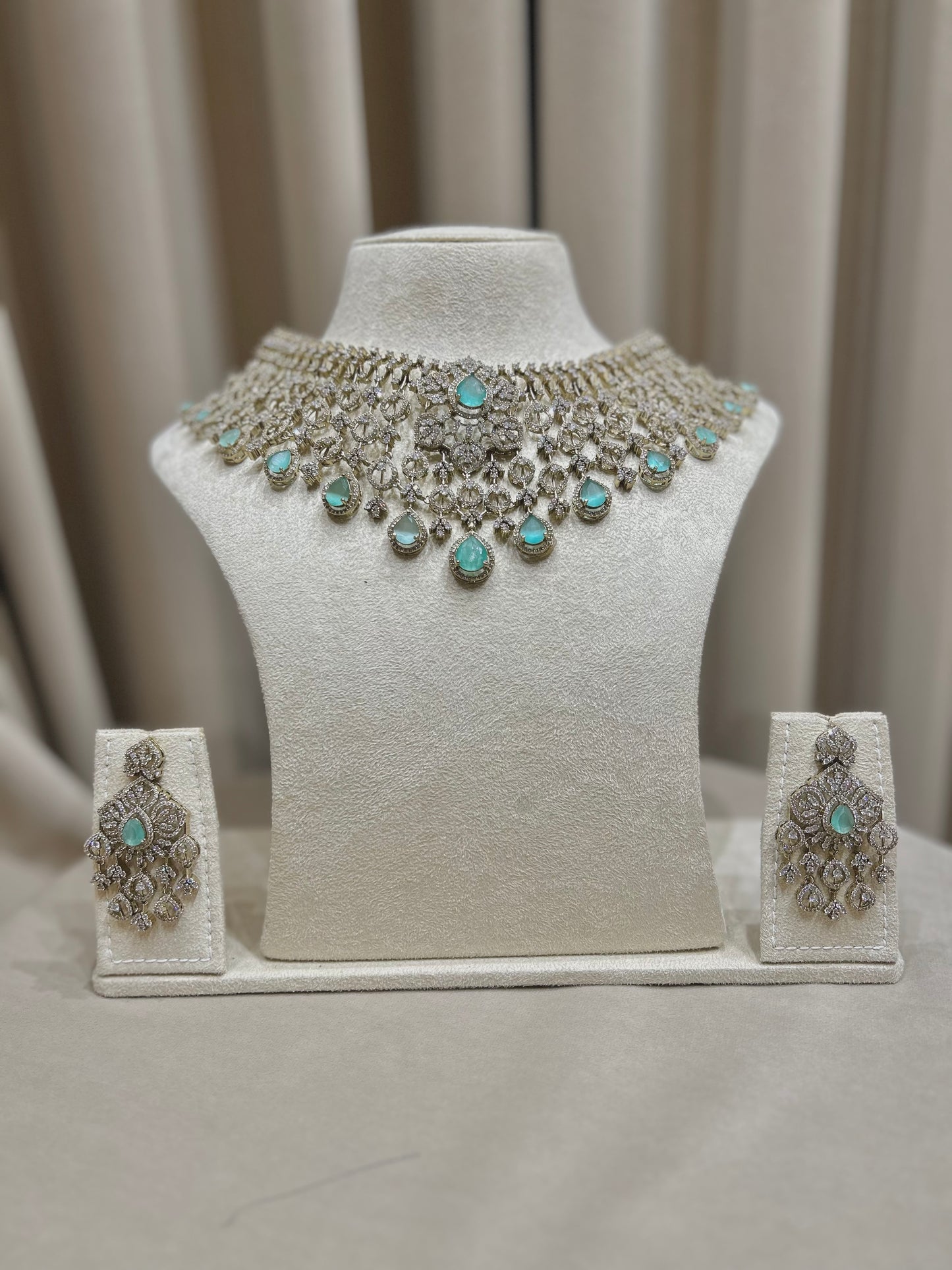 Ad Rental jewellery