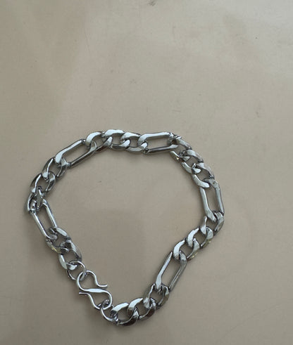 Apex bracelet