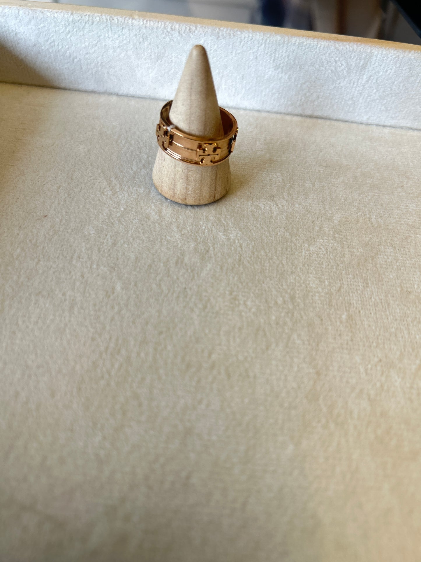 Ring