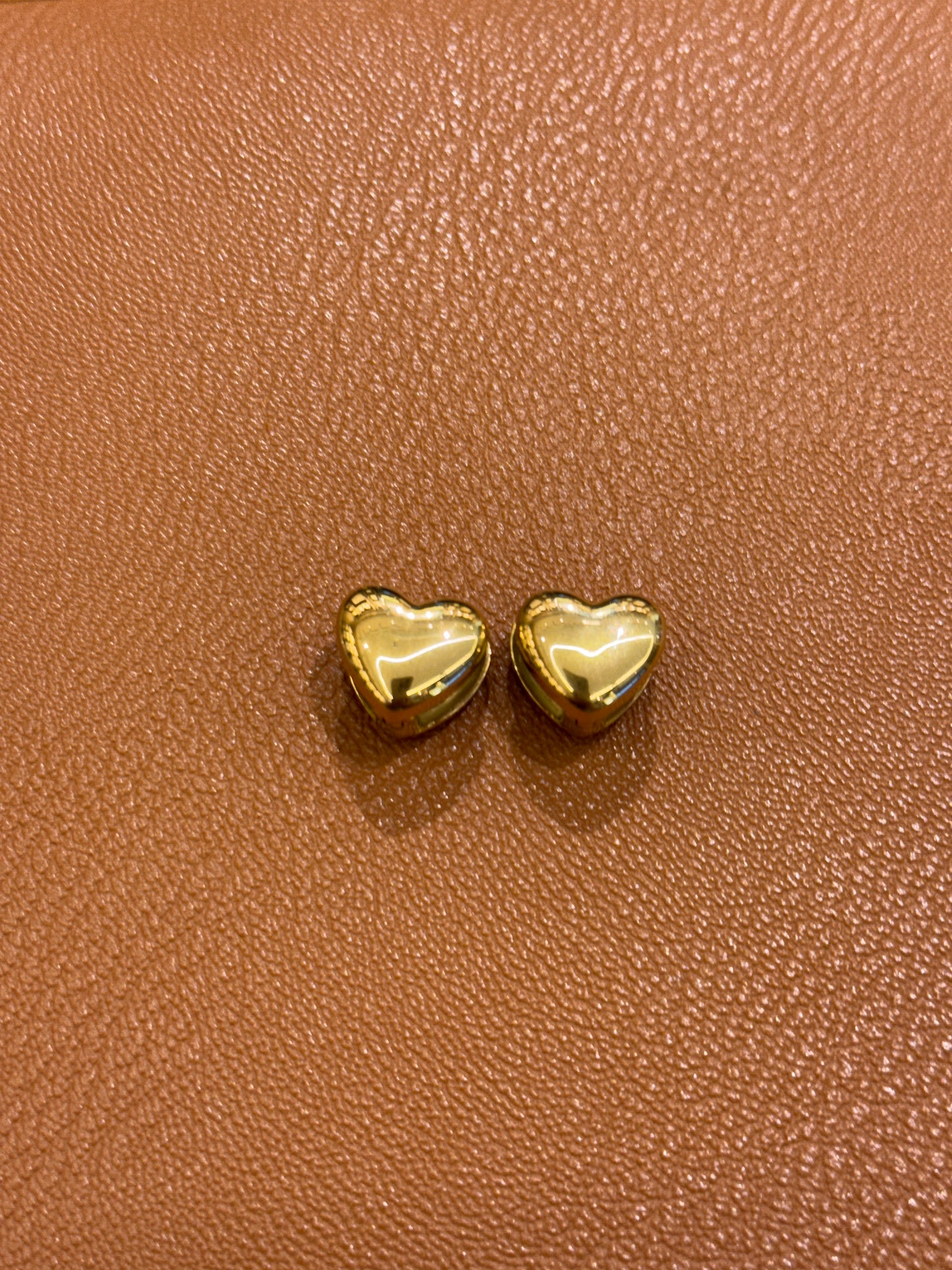 Heart earing
