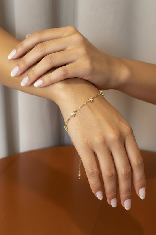 Flower bracelet