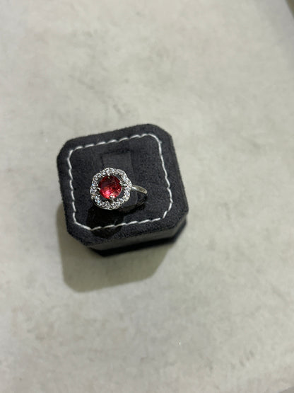 Ad ringe red stone