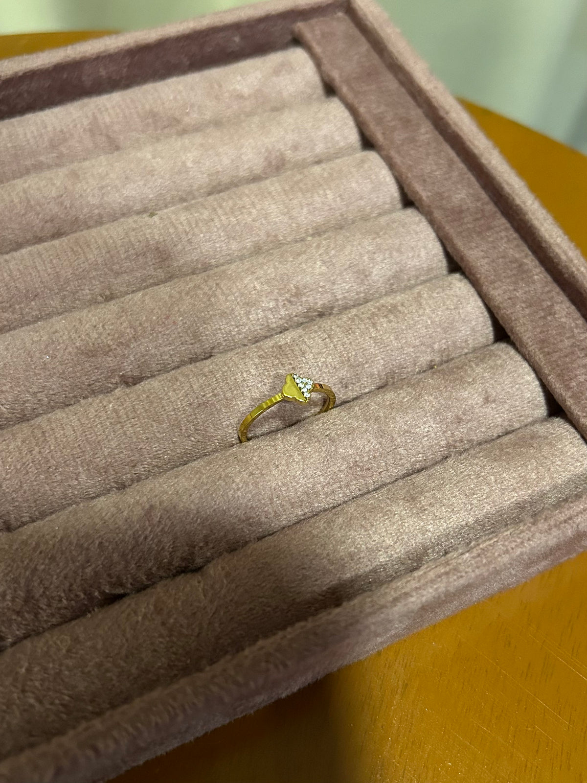 Stackable ring
