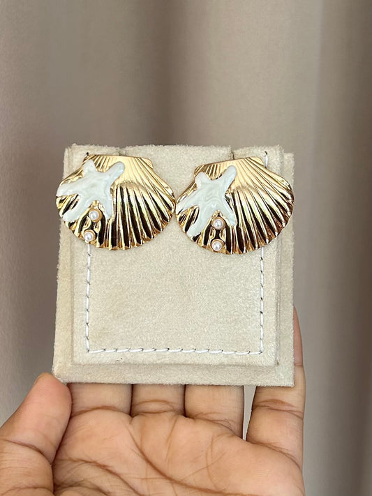 Seashell & Pearl Stud Earrings