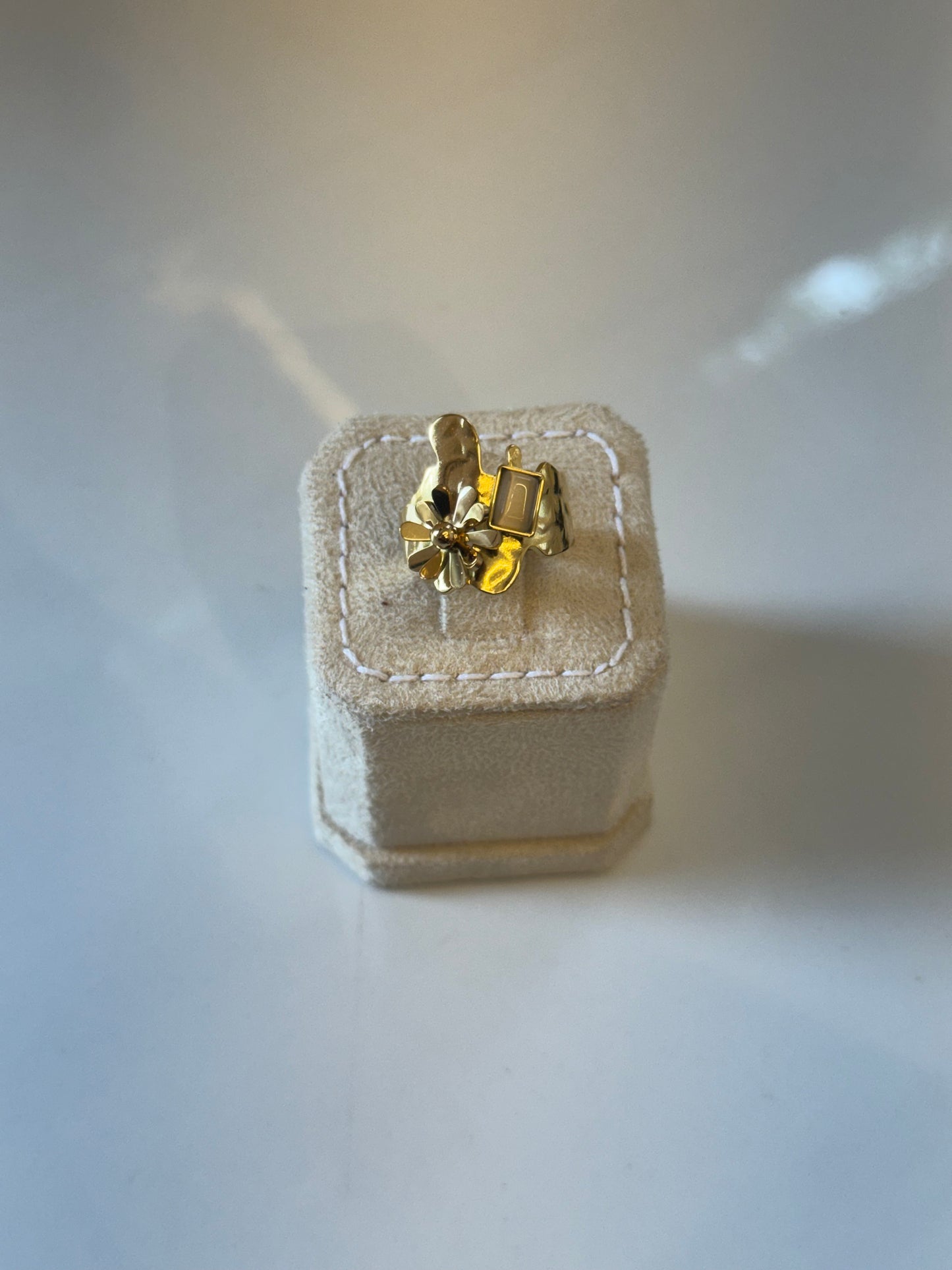 Ring