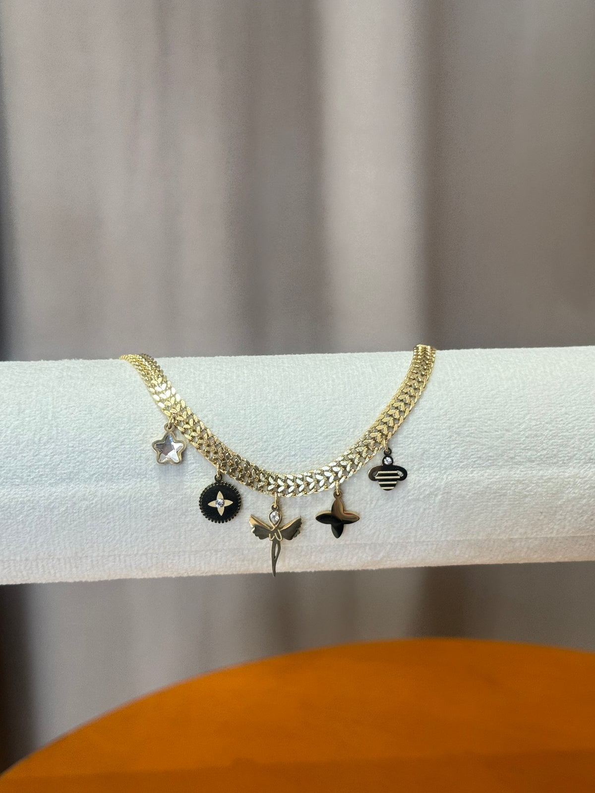 Amora bracelet