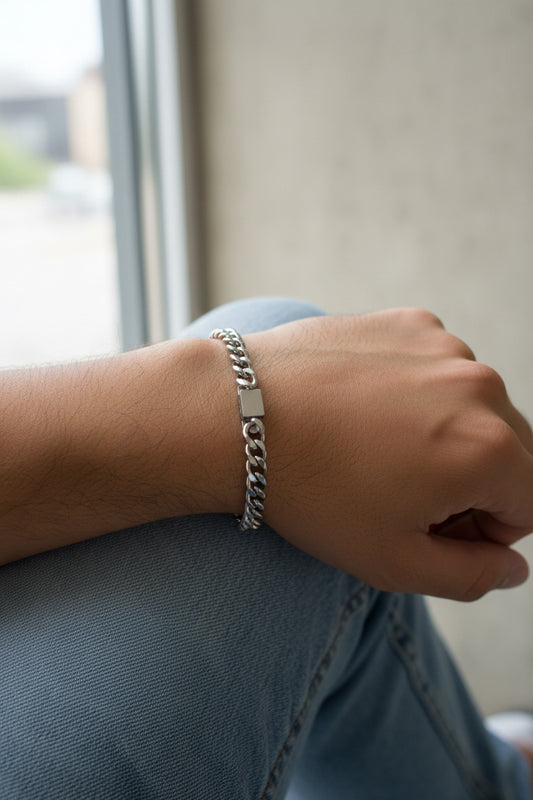 Orbit bracelet