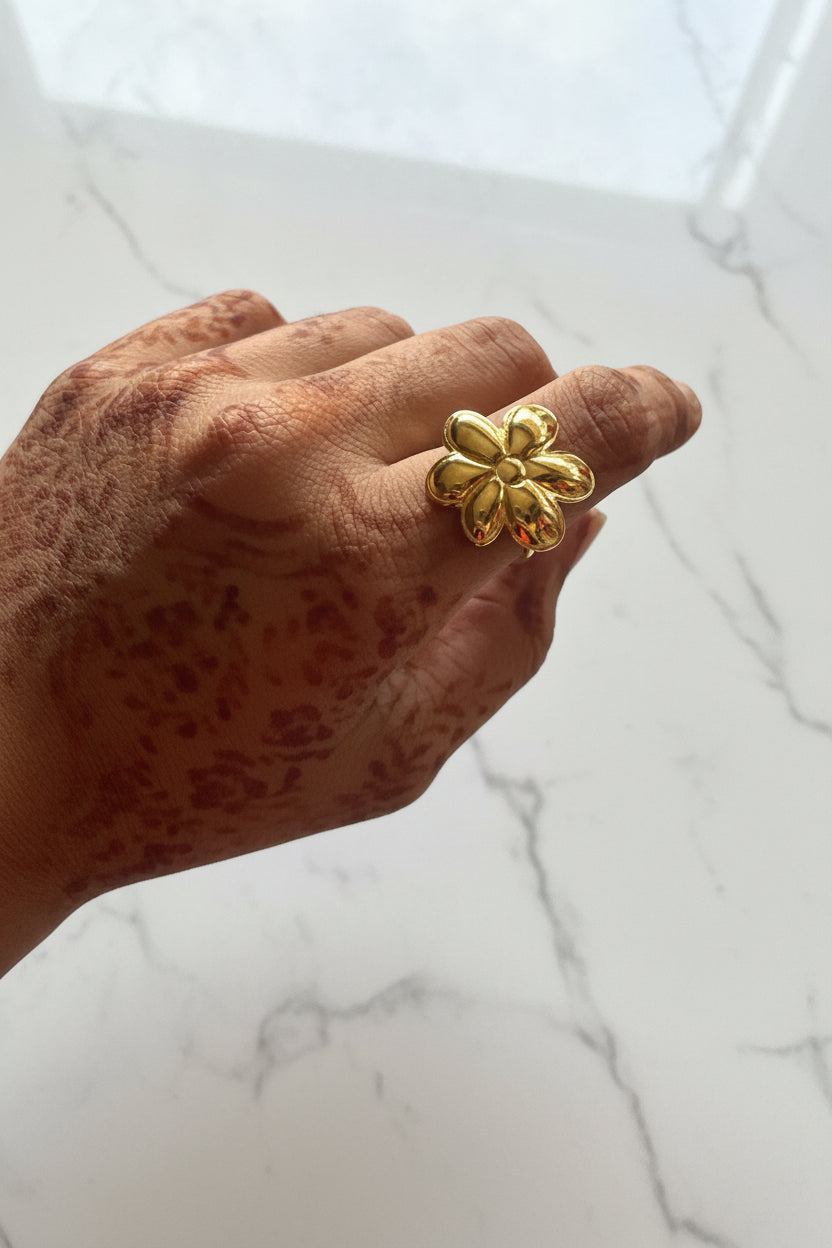 Flower ring