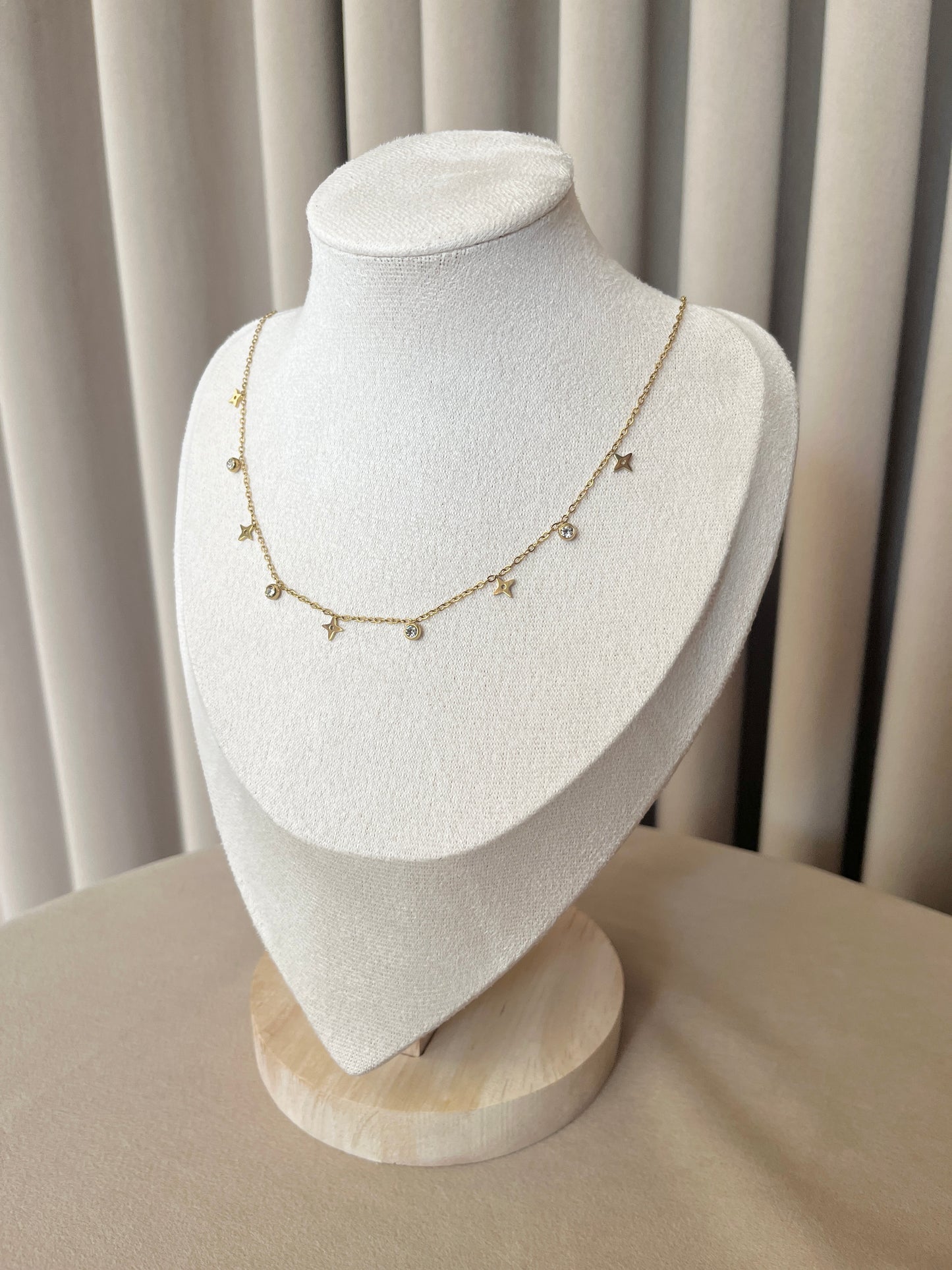 Charm Gold necklace