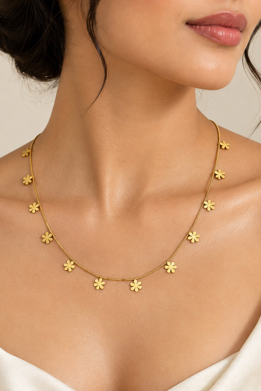 Flower charm necklace