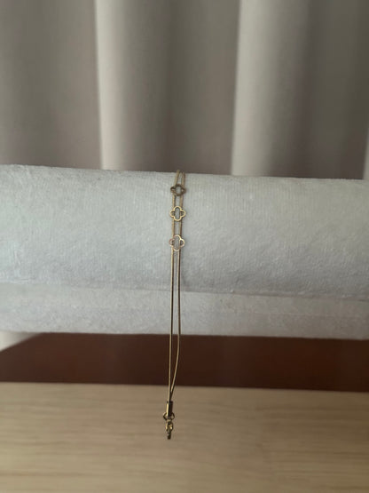 Clover bracelet