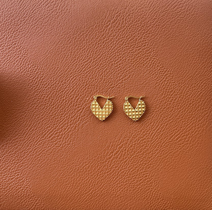 Hoops Gold Flat Heart