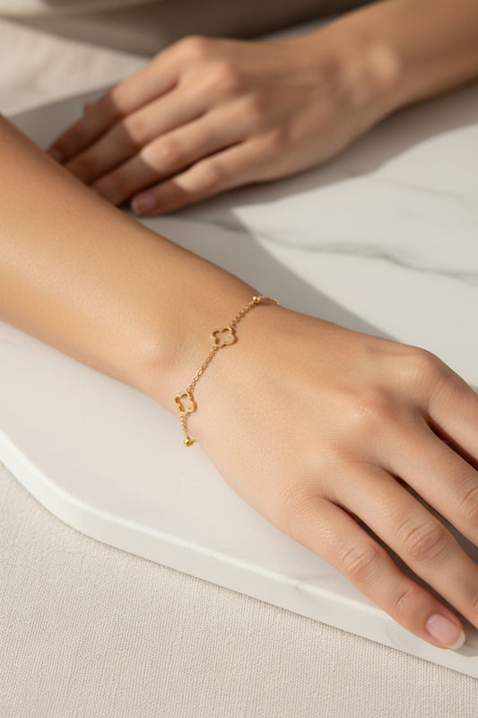 Clover bracelet
