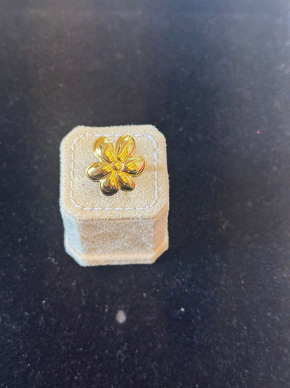 Flower ring