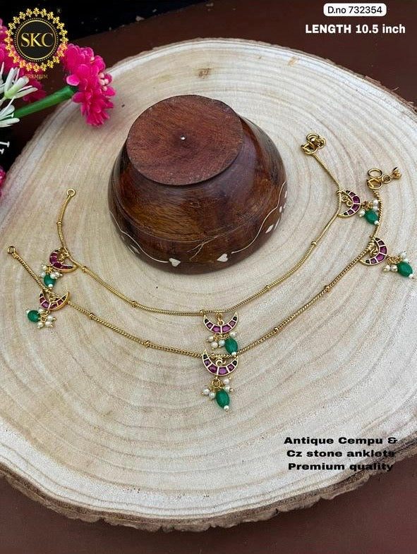 Moon anklet Pair