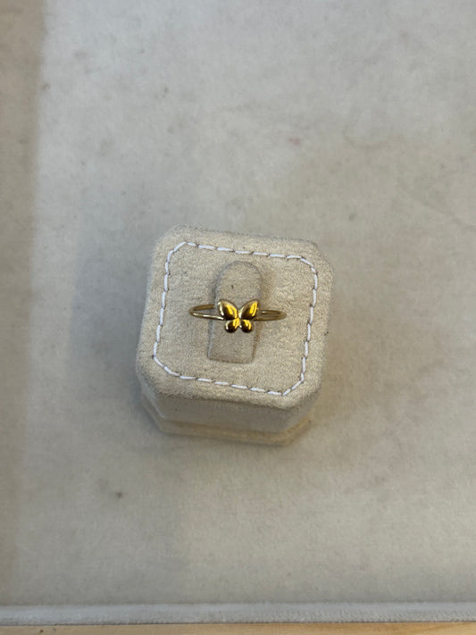 Butterfly ring