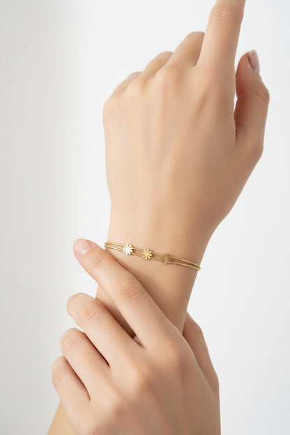 Flower bracelet