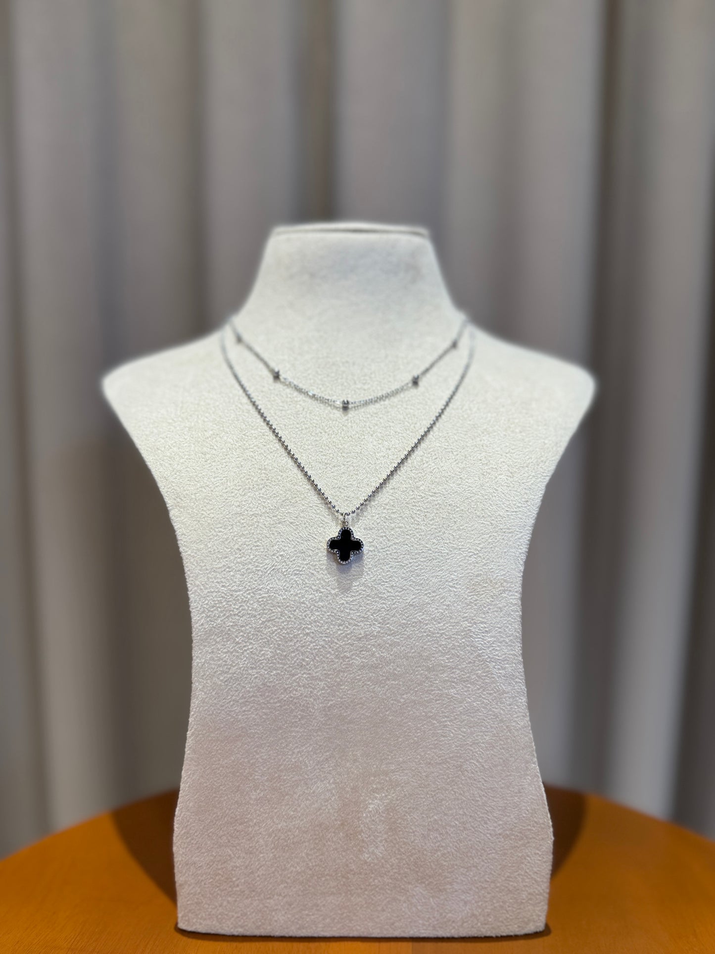 Double layer clover Necklace - Silver