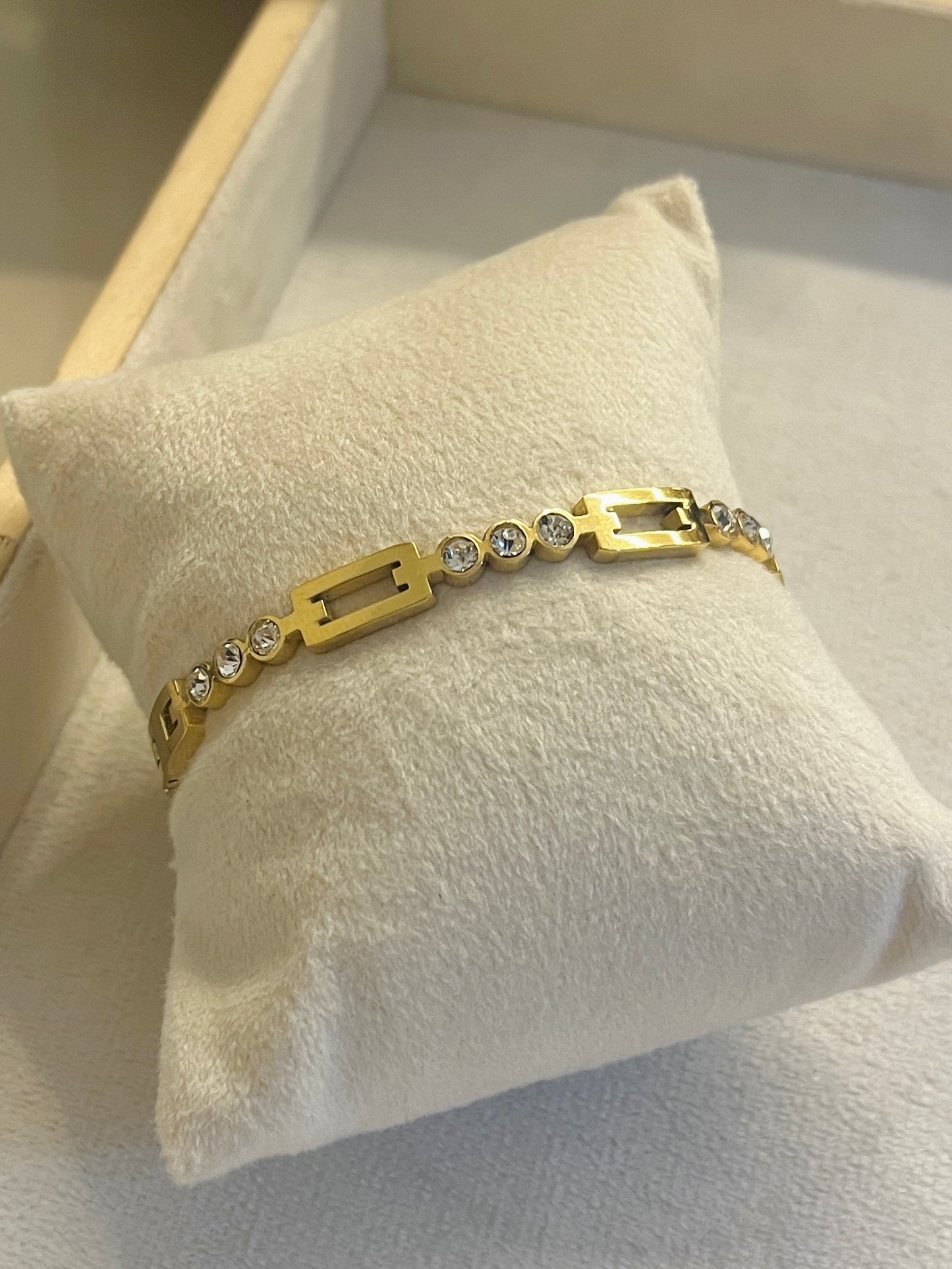 Shadha Gold Bangle Adult size