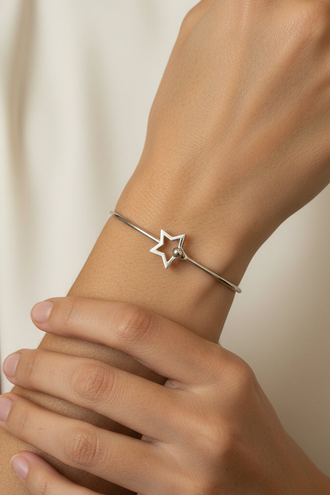 Luxe star bangle
