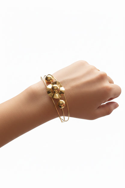 Cuff bangle