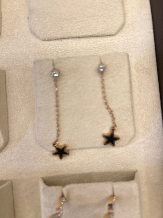 Star earing