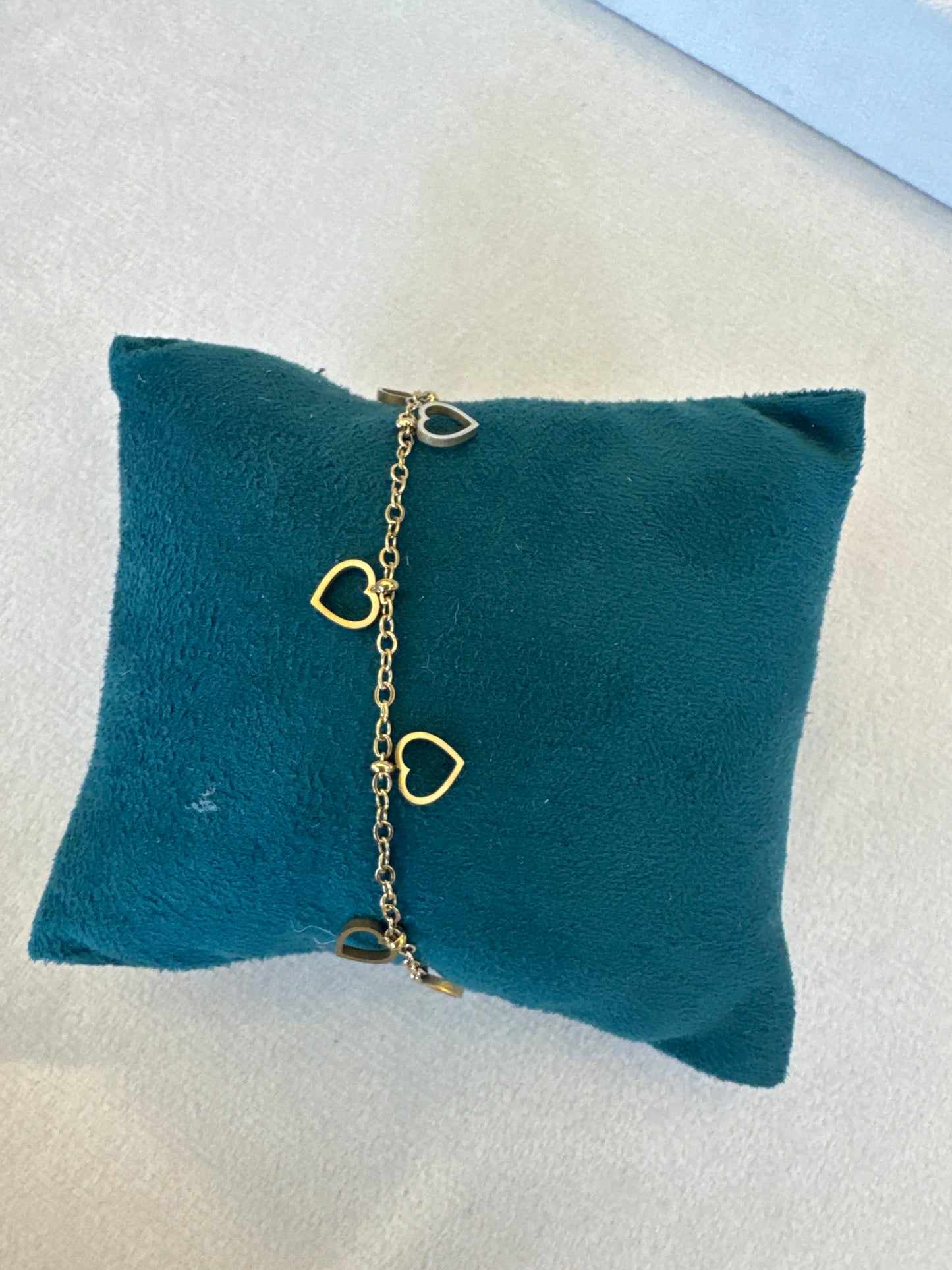 Gold Heart Charm Bracelet