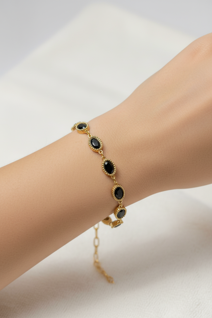 Onyx Oval Station Bracelet
