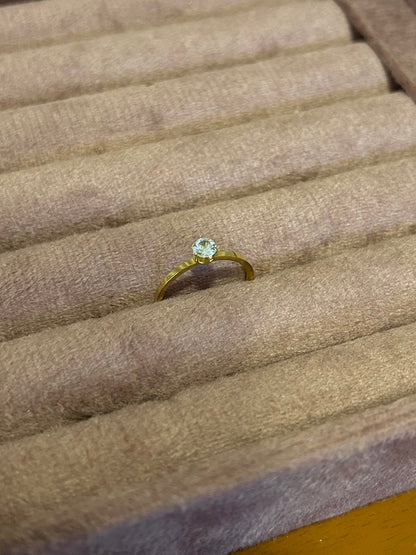 Stackable ring with stone