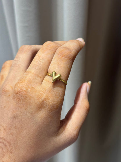 Heart ring